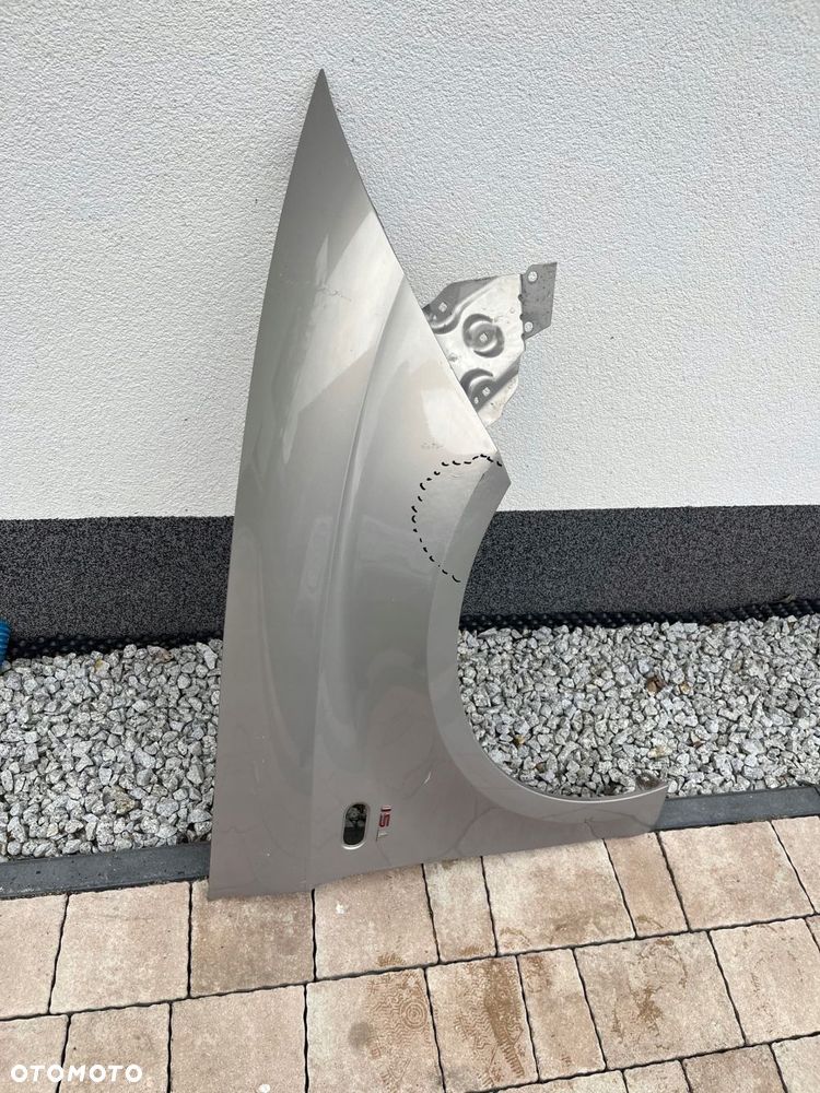 SEAT TOLEDO ALTEA 5P0 BŁOTNIK PRAWY PRZÓD - 1