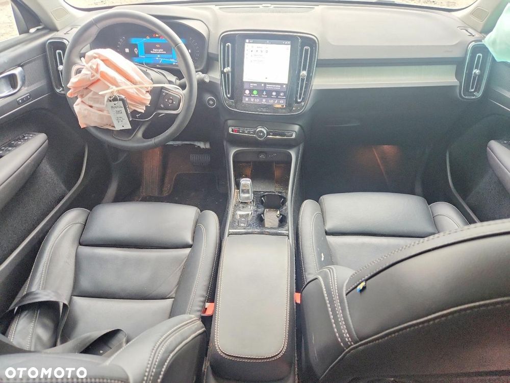 Volvo XC 40 B5 B AWD Ultimate Dark - 9