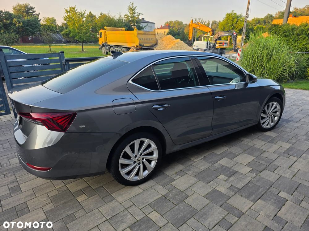 Skoda Octavia 2.0 TDI Style DSG - 9