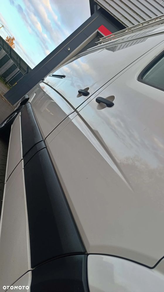 Volkswagen CRAFTER - 12