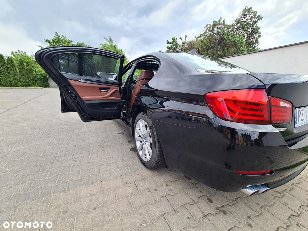 BMW Seria 5 520d xDrive Luxury Line - 8
