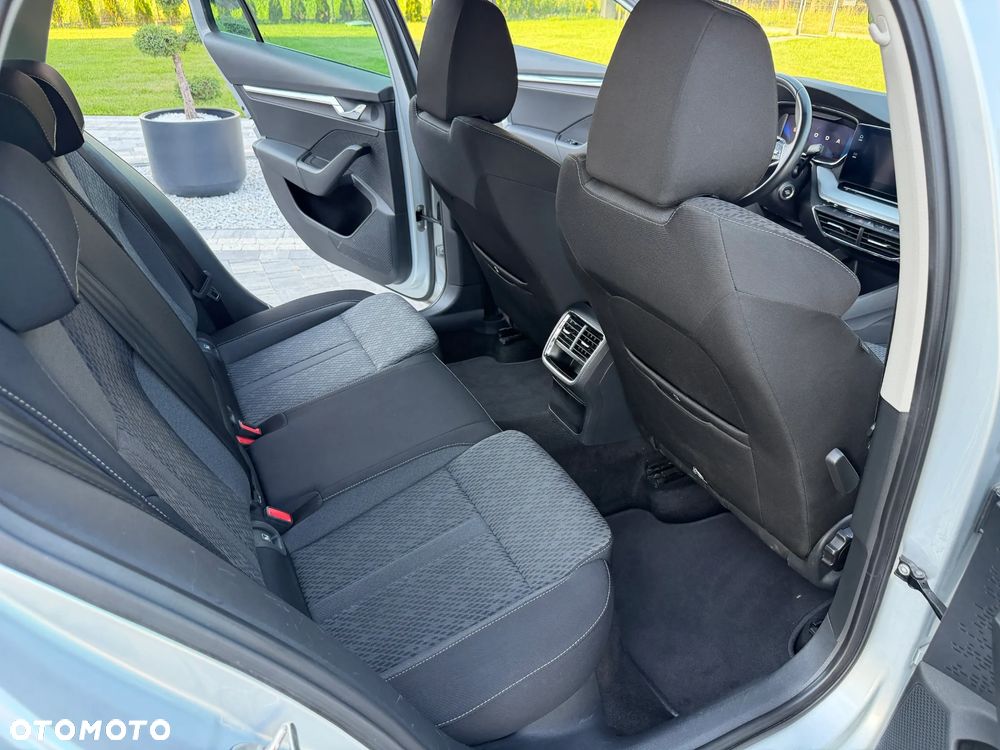 Skoda Octavia 2.0 TDI Sportline DSG - 7