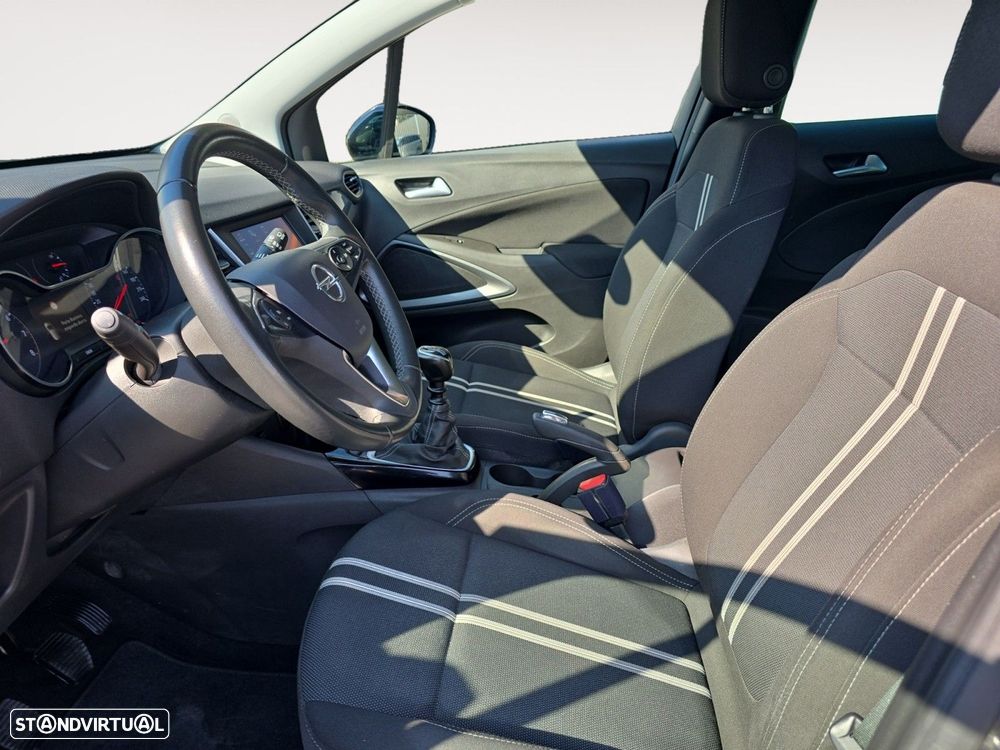 Opel Crossland 1.2 T Design & Tech - 9