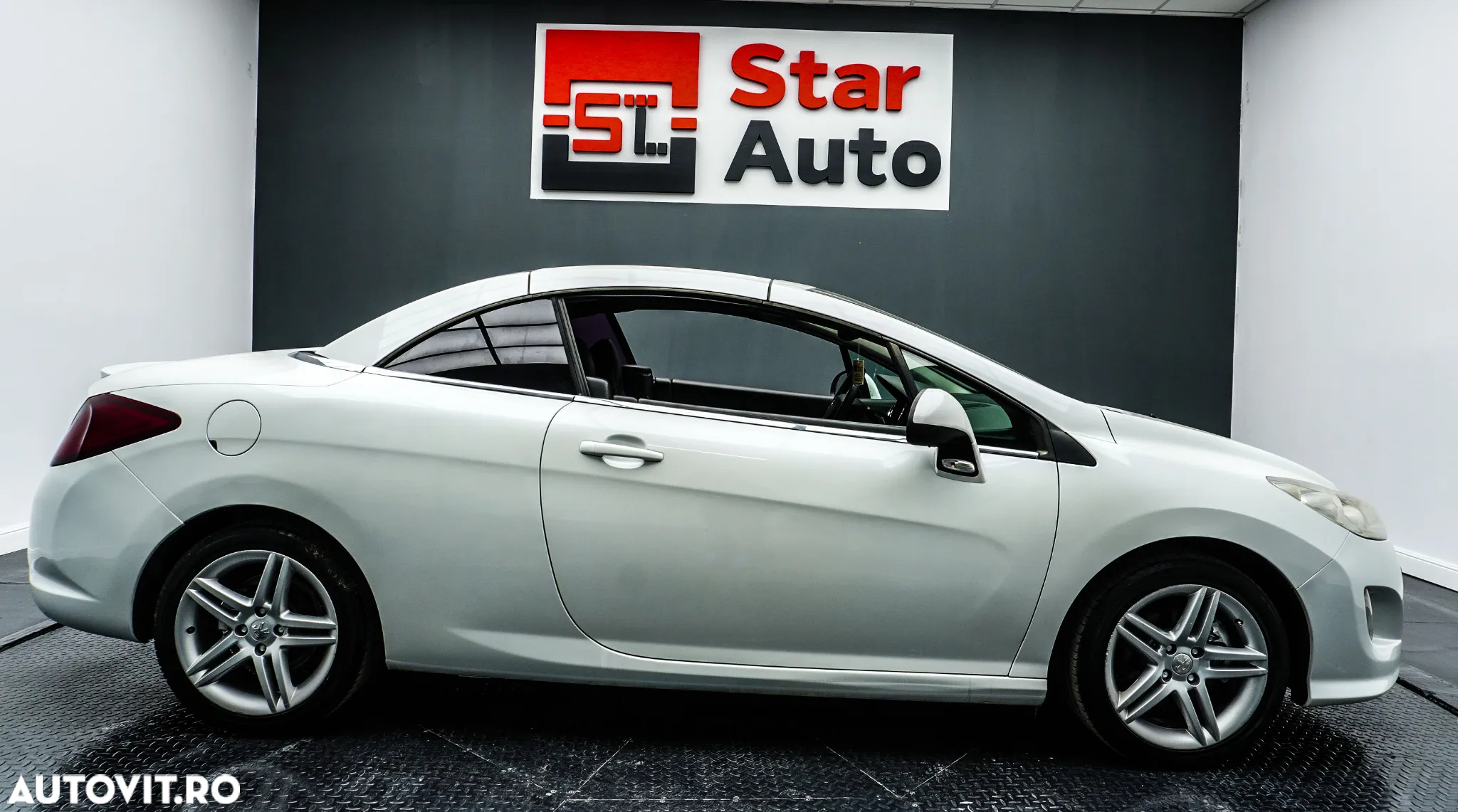 Peugeot 308 CC 2.0 HDI Premium Pack - 10