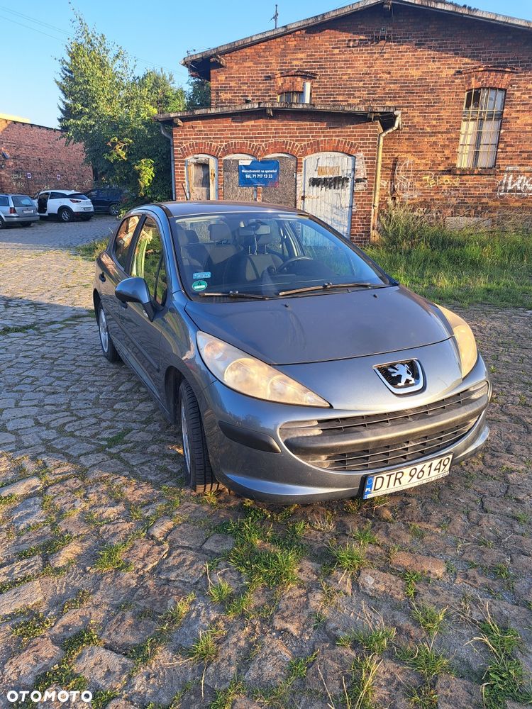 Peugeot 207 - 3