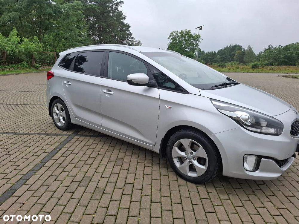 Kia Carens 1.6 CVVT Vision - 5
