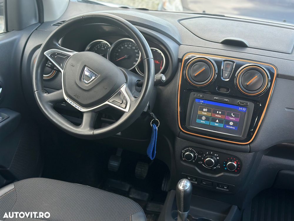 Dacia Lodgy TCe 115 Stepway - 6