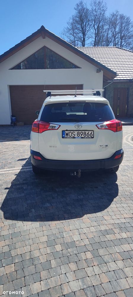 Toyota RAV4 2.0 D-4D Premium - 4