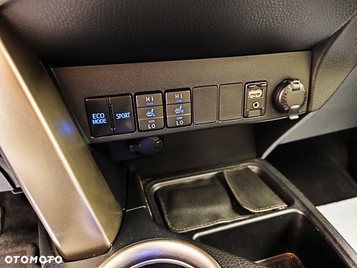 Toyota RAV4 - 31