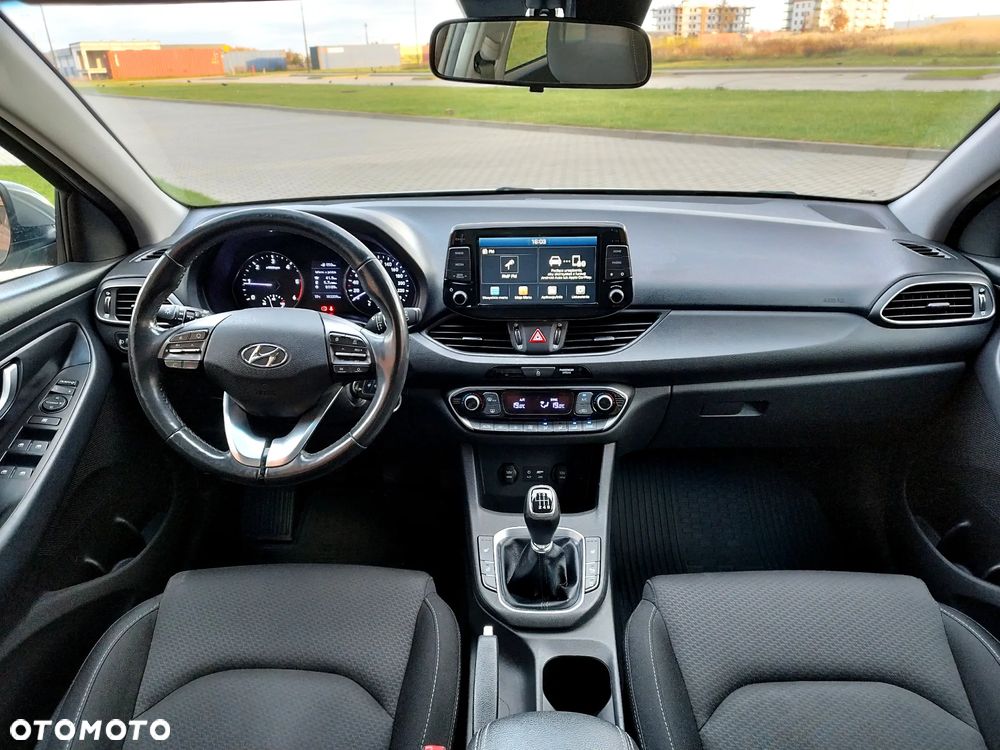 Hyundai i30 1.6 D Comfort - 19