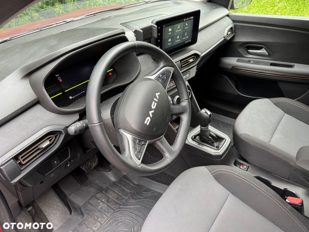 Dacia Jogger 1.6 Full Hybrid 140 Extreme MMT - 20