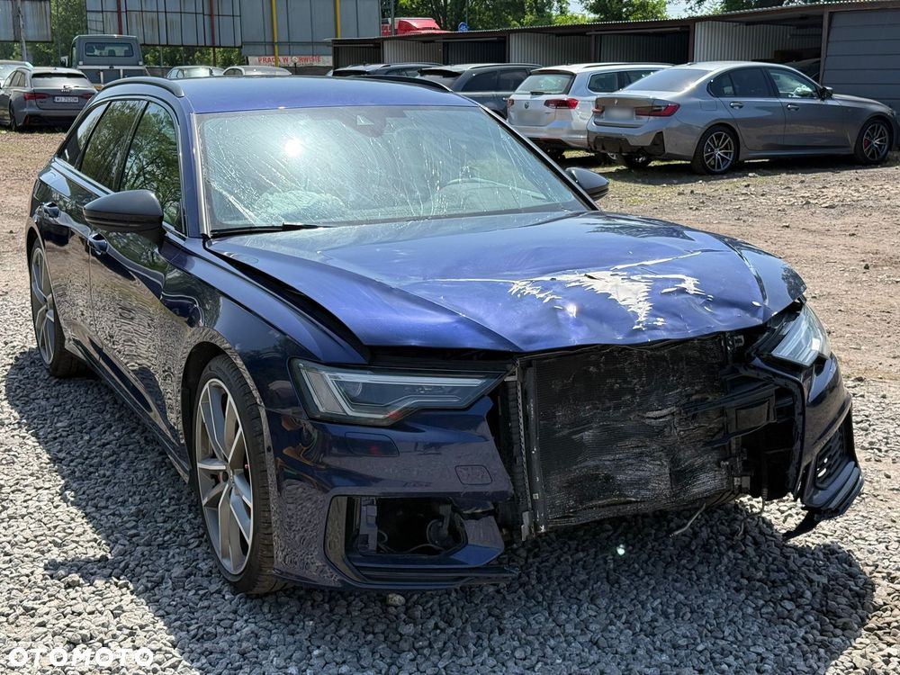 Audi S6 Avant - 10