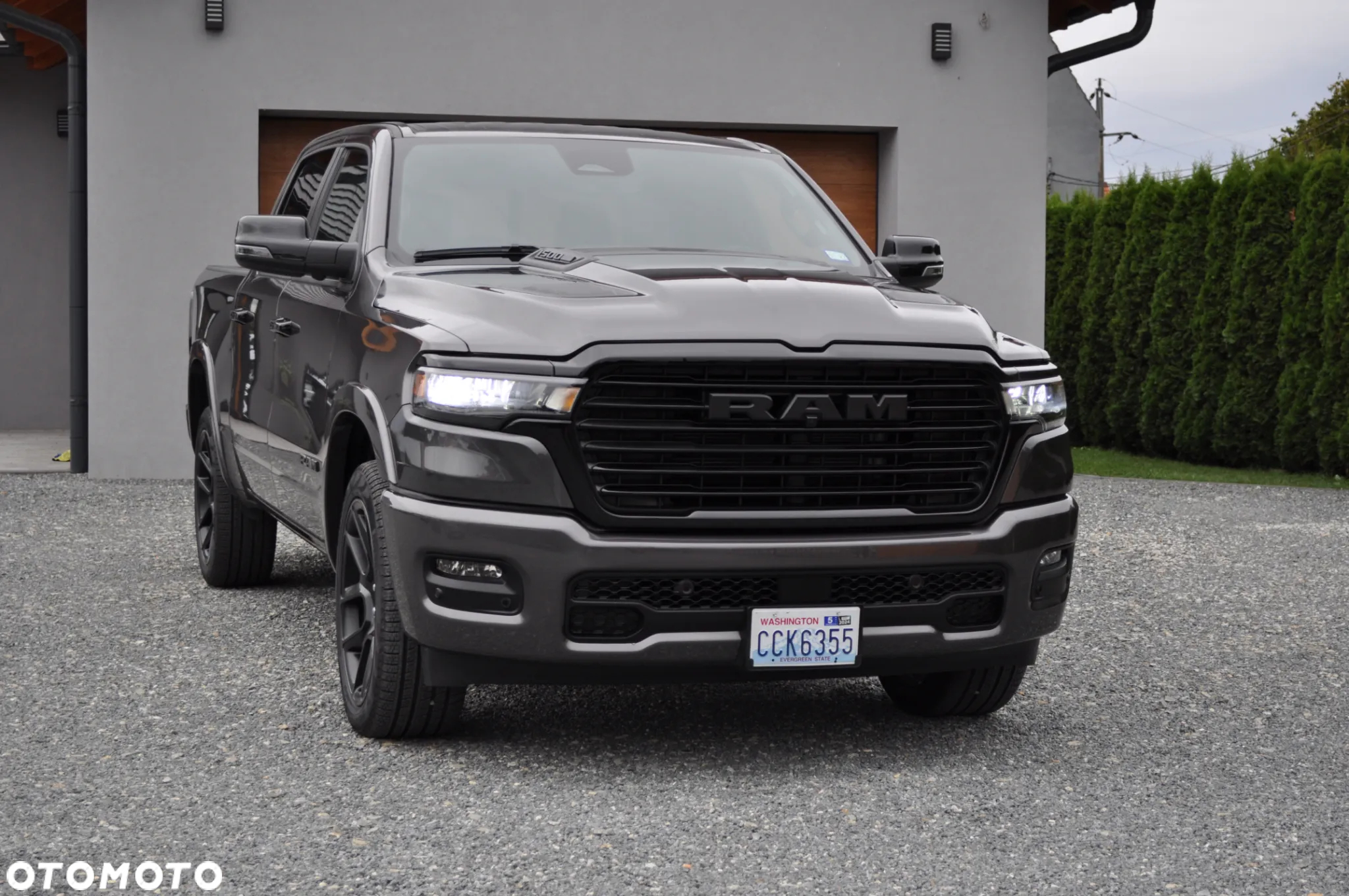 RAM 1500 5.7 Crew Cab Laramie - 3