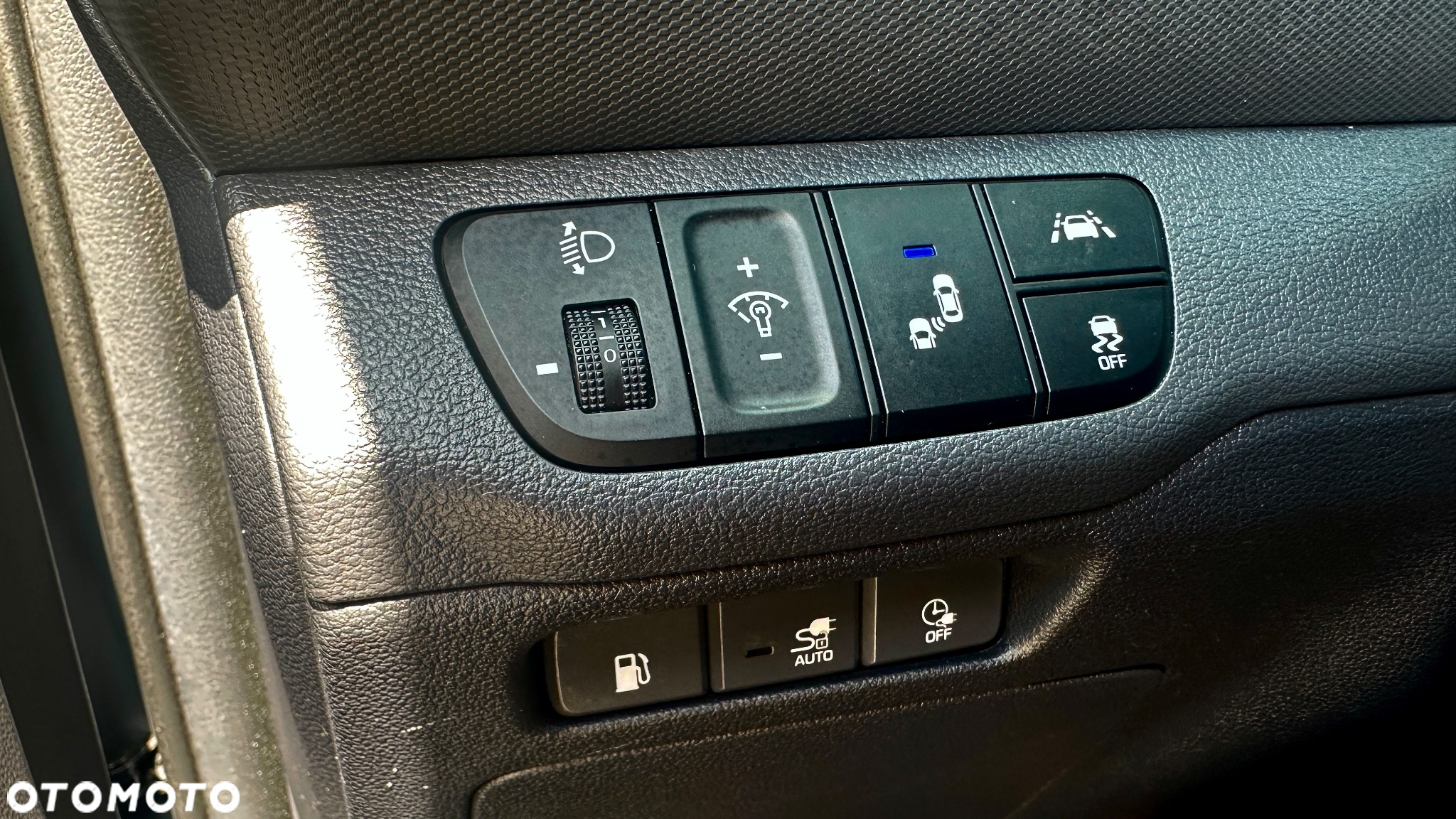Hyundai IONIQ plug-in hybrid Platinum - 17