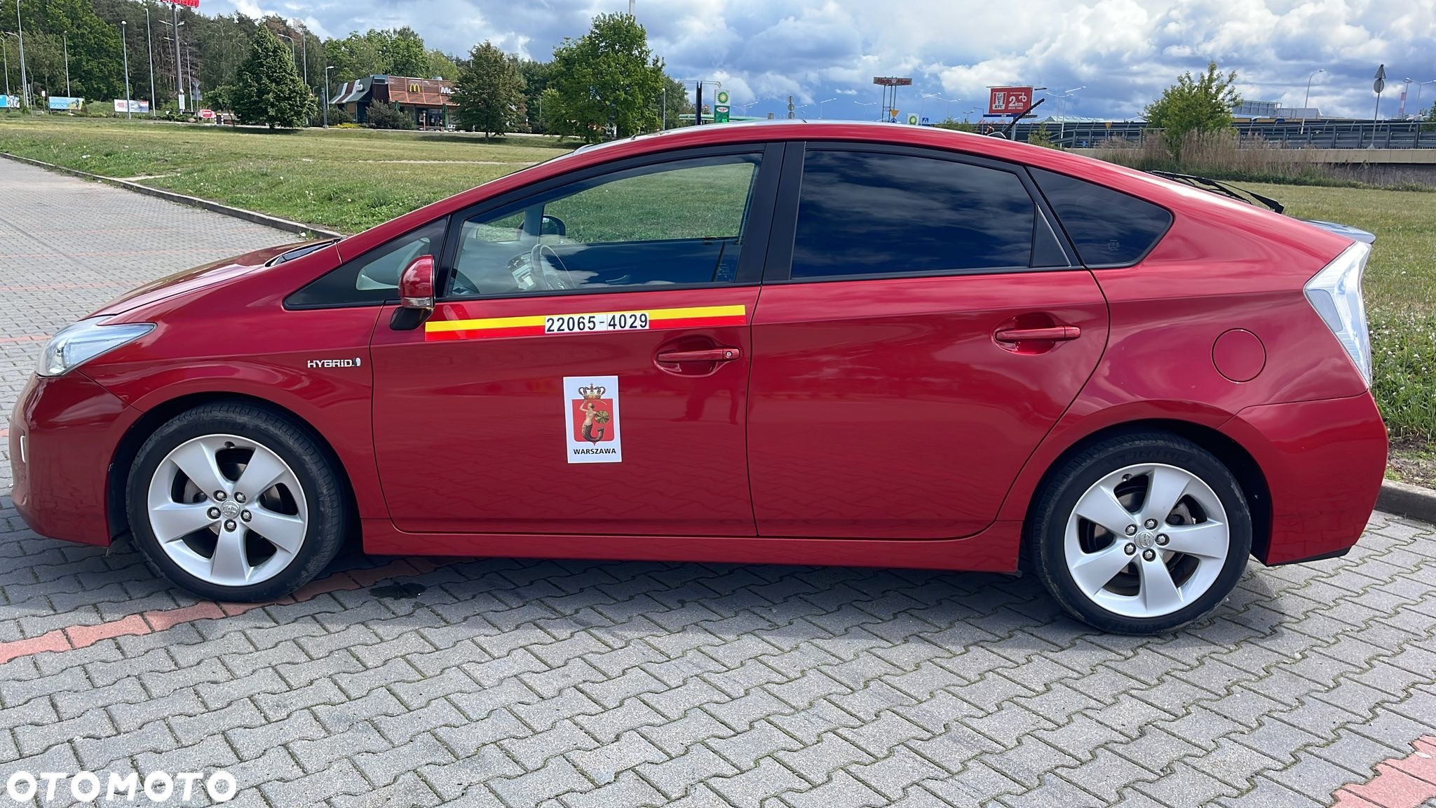 Toyota Prius 1.8 HSD Prestige - 2