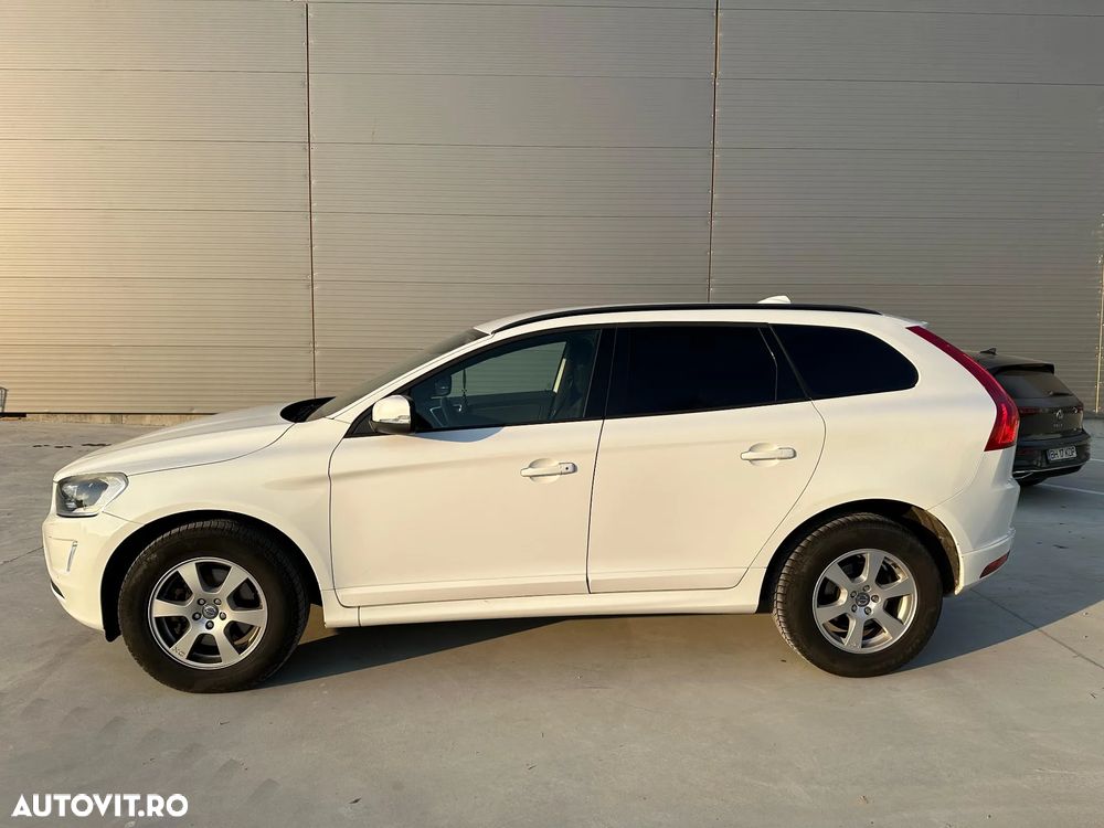 Volvo XC 60 2.4D AWD Kinetic - 1