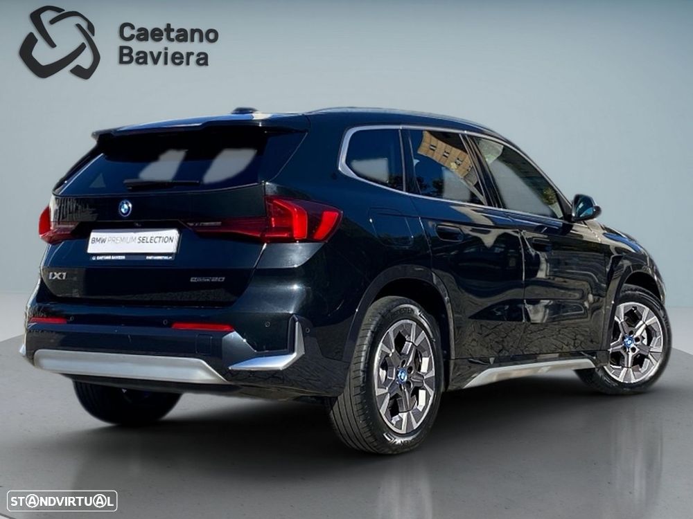 BMW iX1 eDrive20 xLine - 2