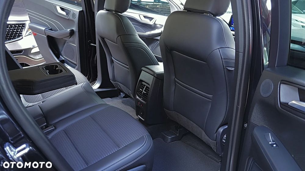 Ford Kuga 2.5 FHEV FWD Titanium X - 17