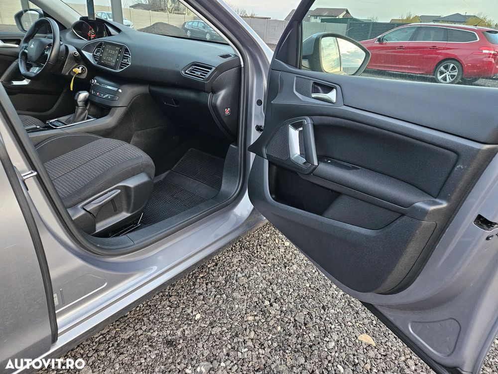 Peugeot 308 SW BlueHDi 120 EAT6 Stop & Start Active - 8