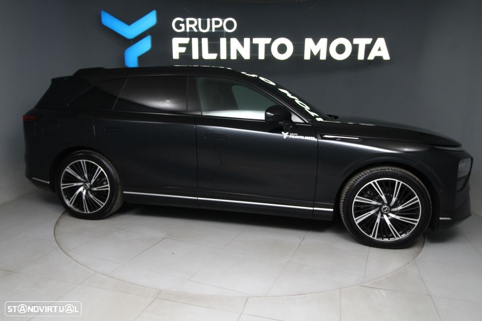 Xpeng G9 93.1 kWh AWD Performance - 9