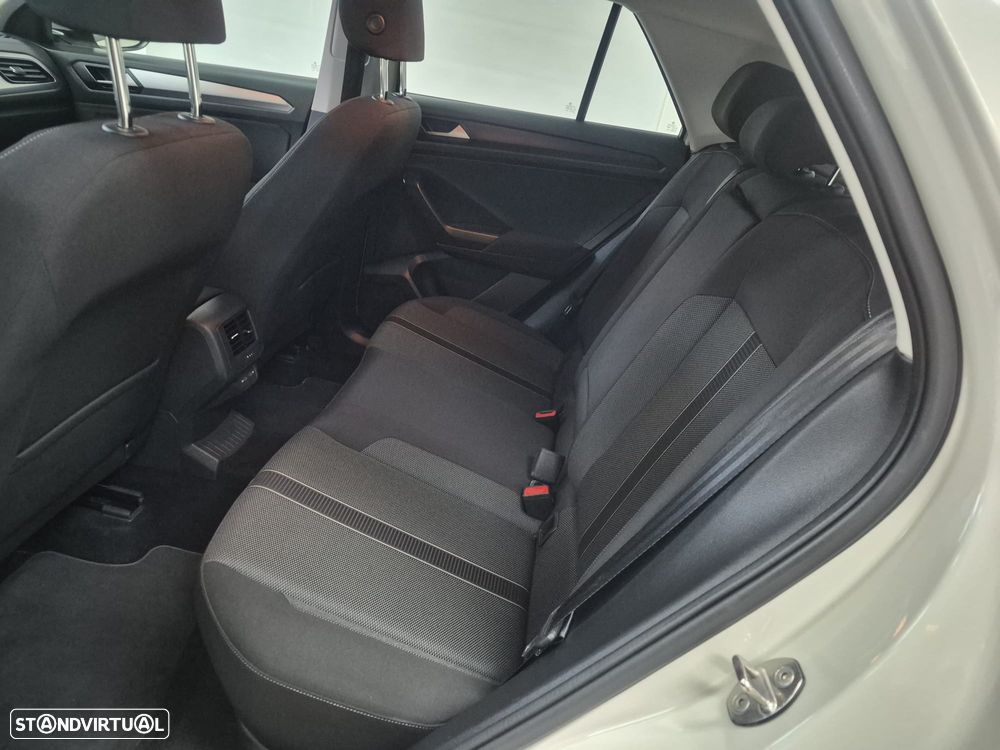 VW T-Roc 1.0 TSI Life - 26