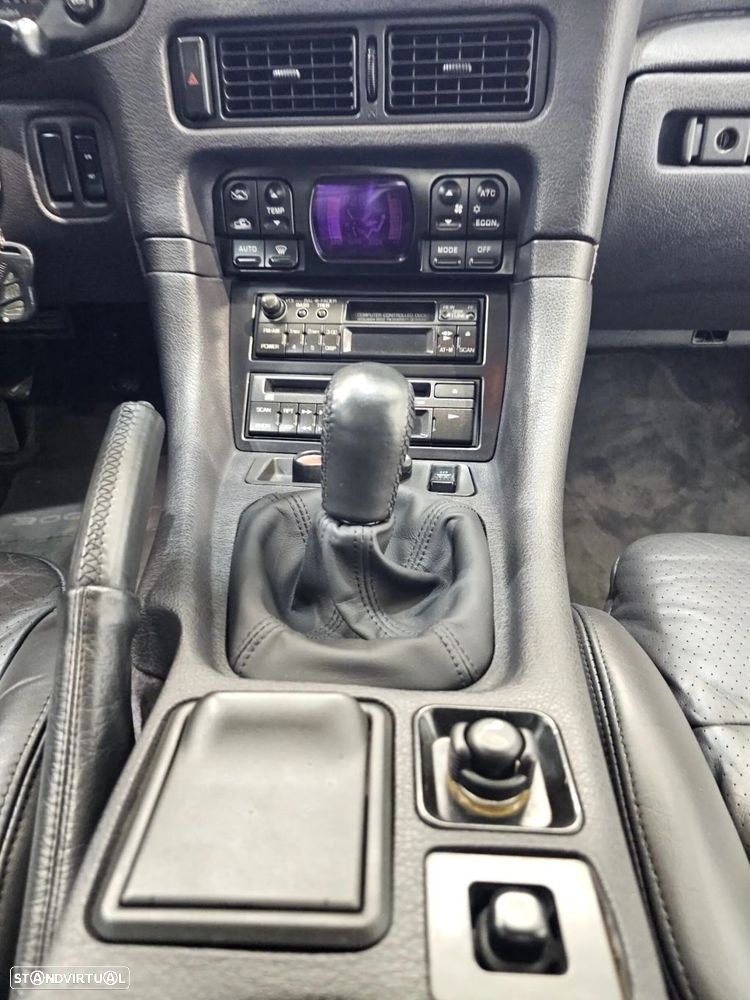 Mitsubishi 3000 GT - 20