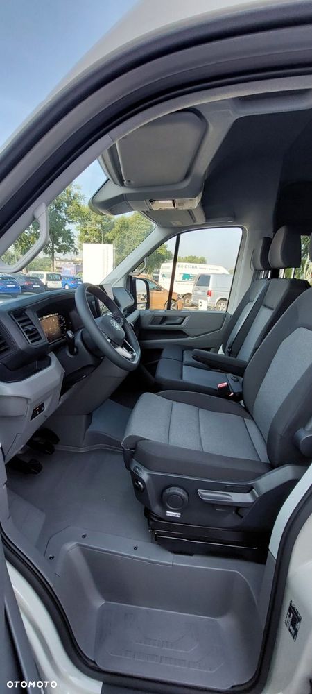 Volkswagen Crafter Furgon - 11