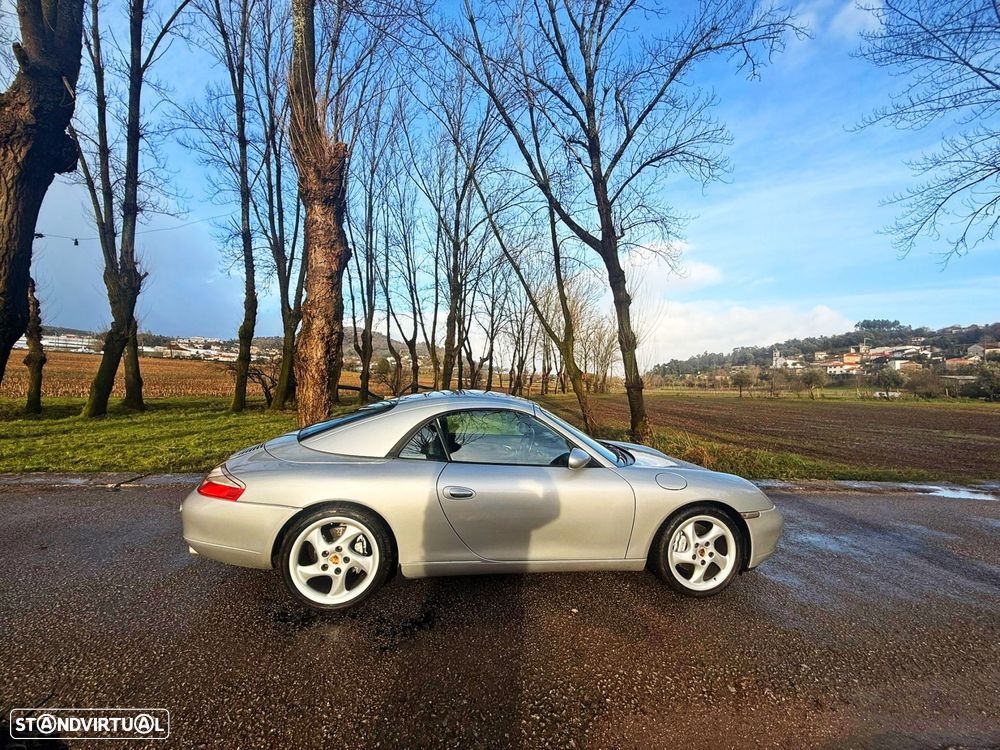 Porsche 911 Série F - 15