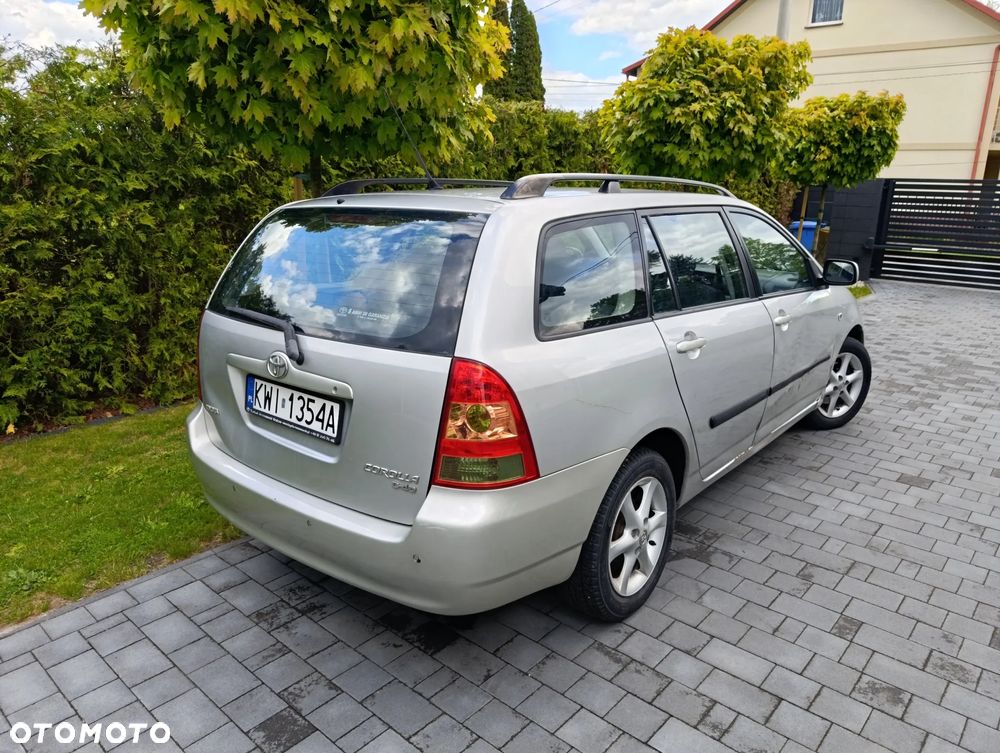 Toyota Corolla 1.4 D-4D Dynamic - 6