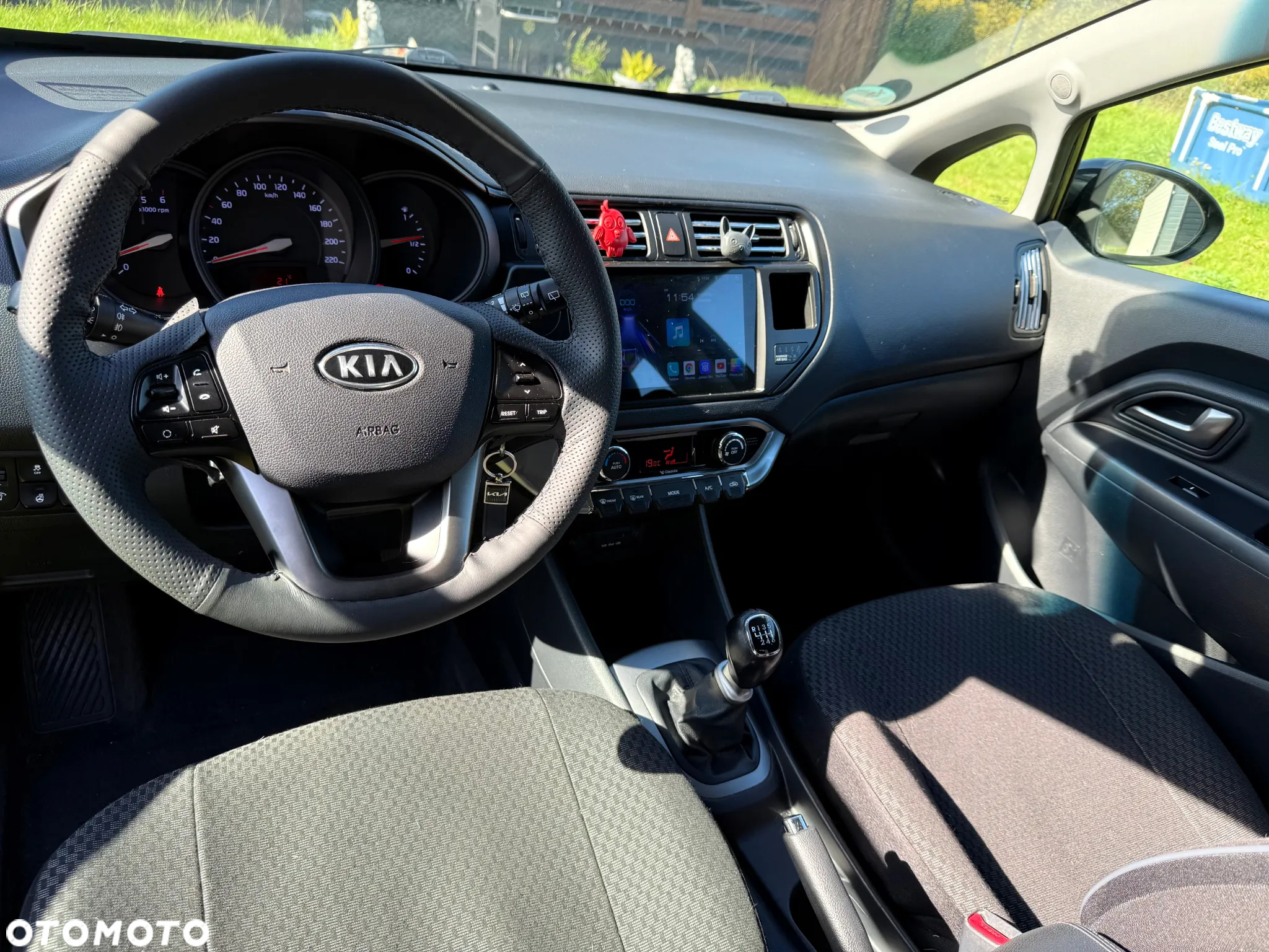 Kia Rio - 6