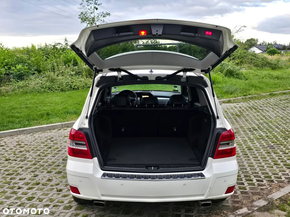 Mercedes-Benz GLK - 23