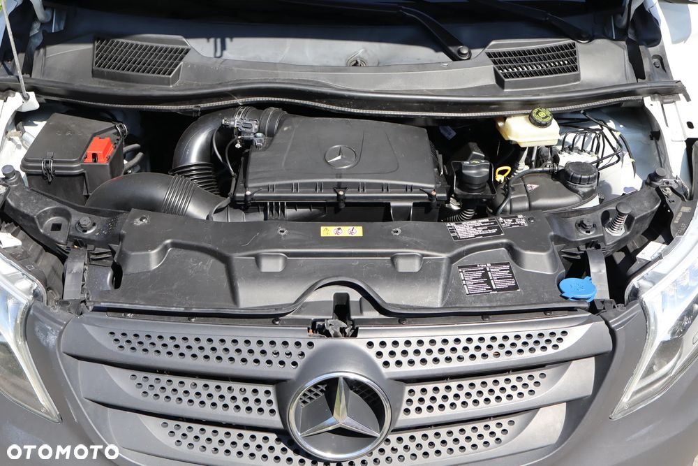 Mercedes-Benz VITO - 16