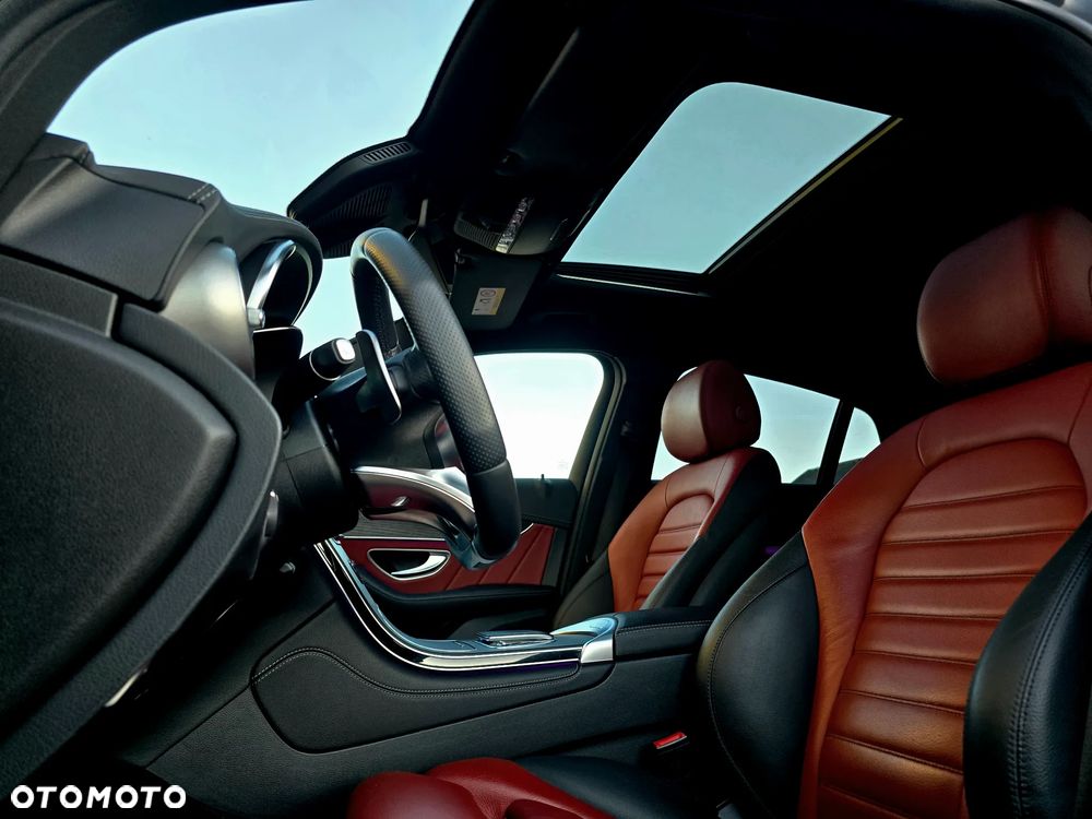 Mercedes-Benz GLC - 23