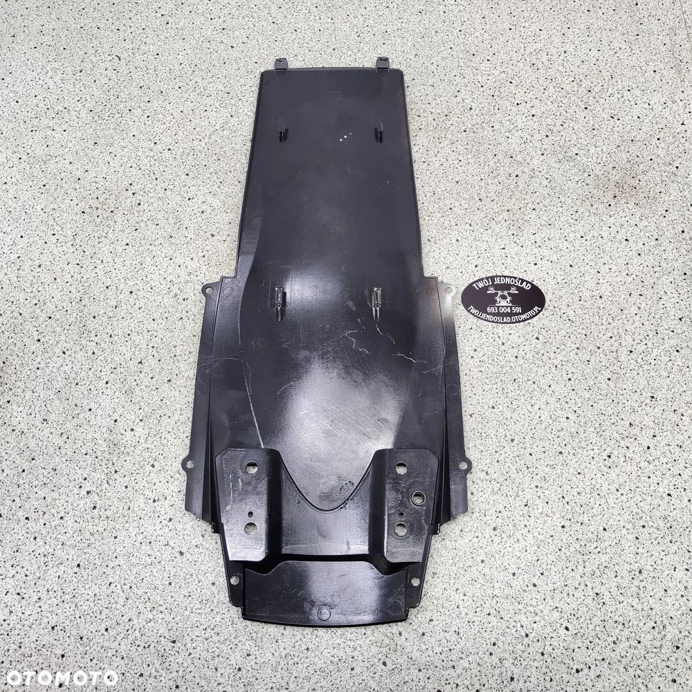 Wypełnienie, nadkole, osłona, owiewka Suzuki GSX-R 1000 GSXR 1000 K7 K8 - 10