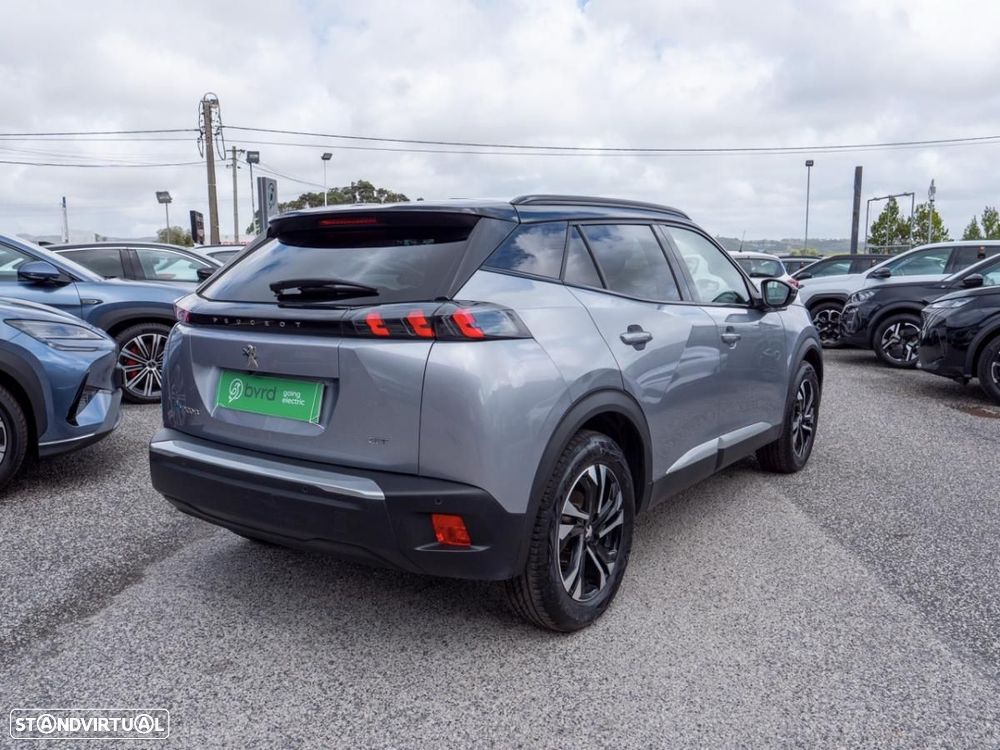 Peugeot e-2008 50 kWh GT - 17