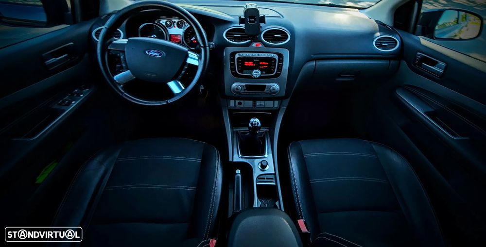 Ford Focus 1.6 TDCi Titanium - 9