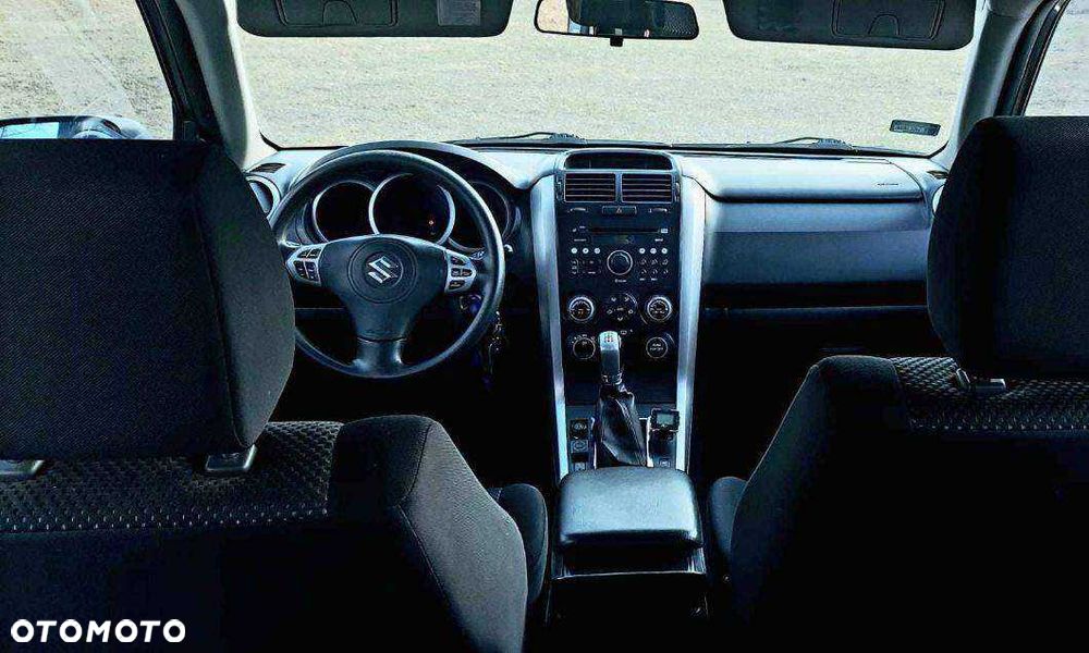 Suzuki Grand Vitara 2.0 - 5
