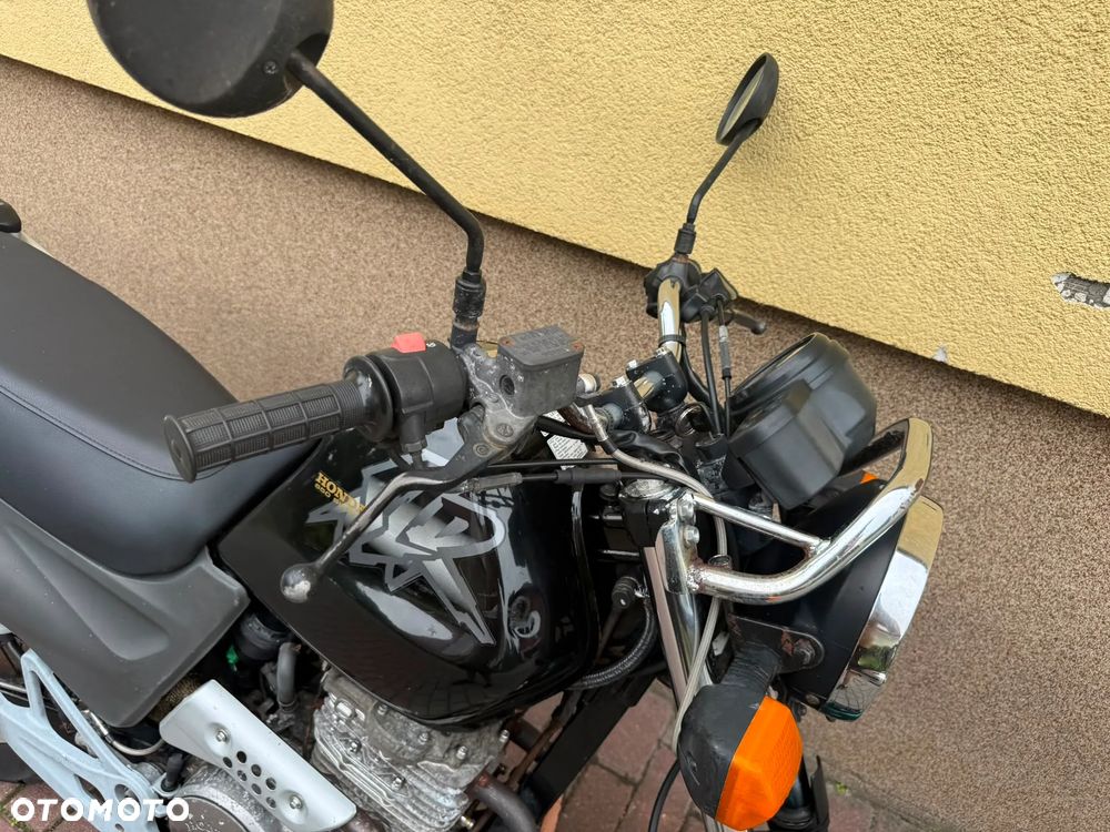 Honda SL - 16
