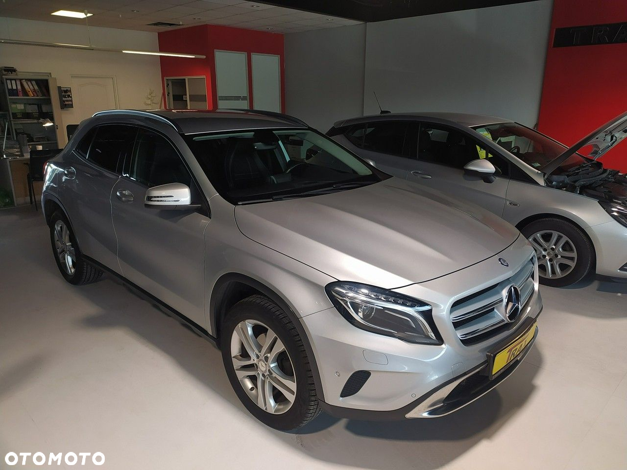 Mercedes-Benz GLA 200 7G-DCT - 2