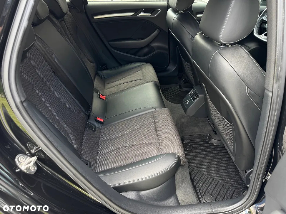 Audi A3 2.0 TDI Sportback (clean diesel) quattro S tronic S line Sportpaket - 24