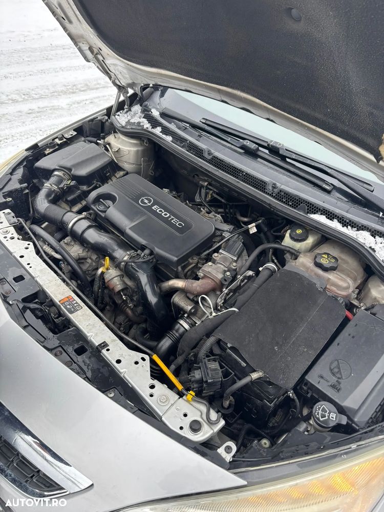 Opel Astra 1.7 CDTI - 11