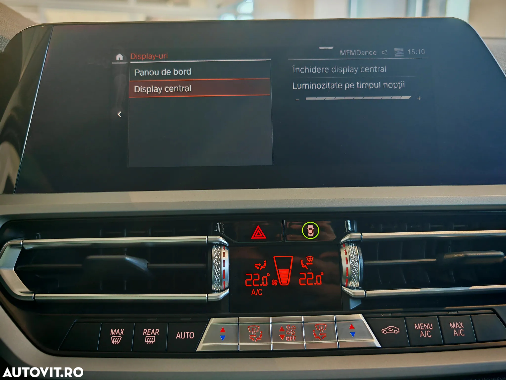 BMW Seria 3 318i AT - 32