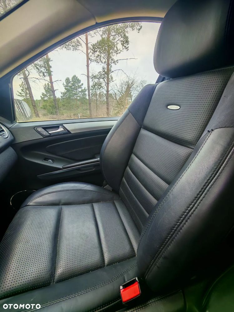 Mercedes-Benz ML 63 AMG 4Matic 7G-TRONIC - 5