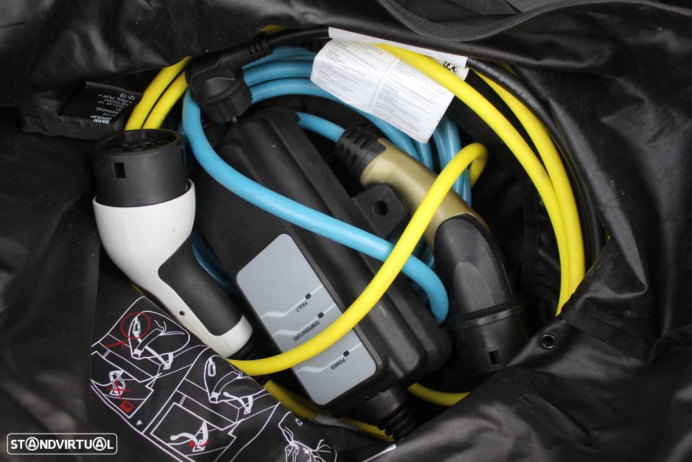 BMW 530 e Pack M - 28