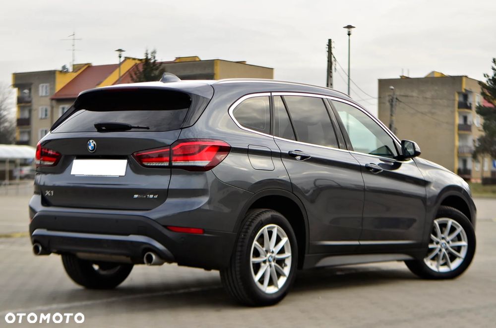 BMW X1 sDrive18d Business Edition - 9