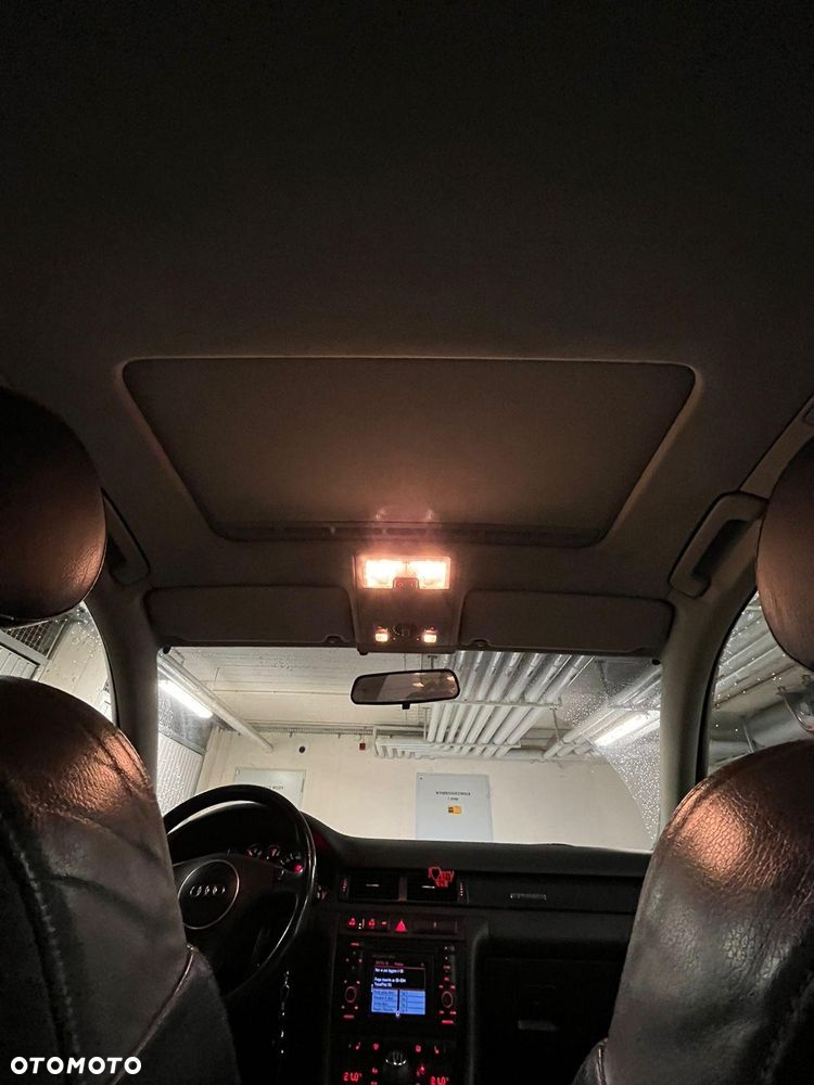 Audi A6 Allroad 2.5 TDI Quattro - 25