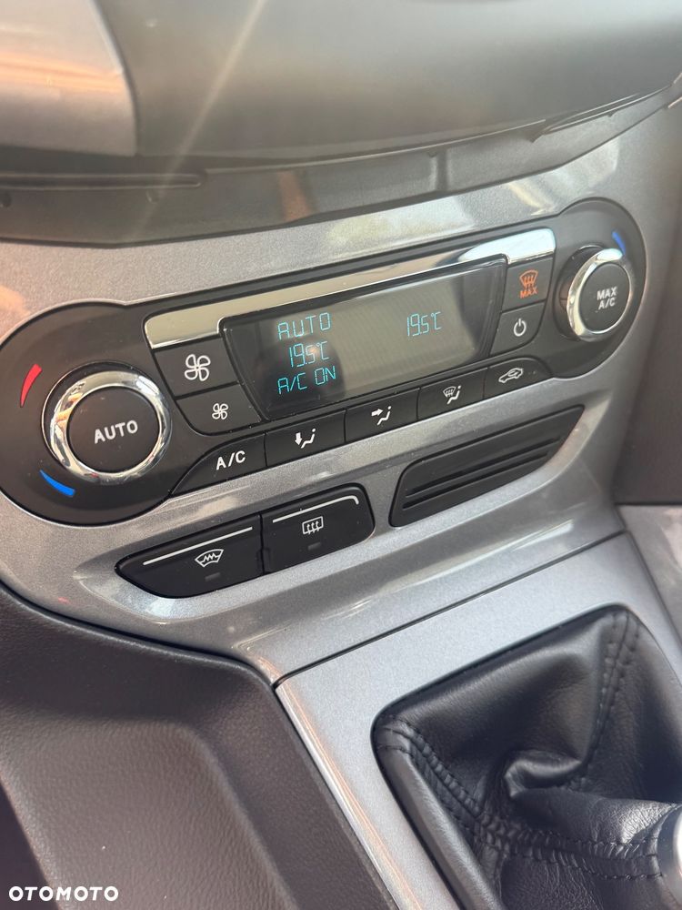 Ford Focus 2.0 TDCi Titanium - 23