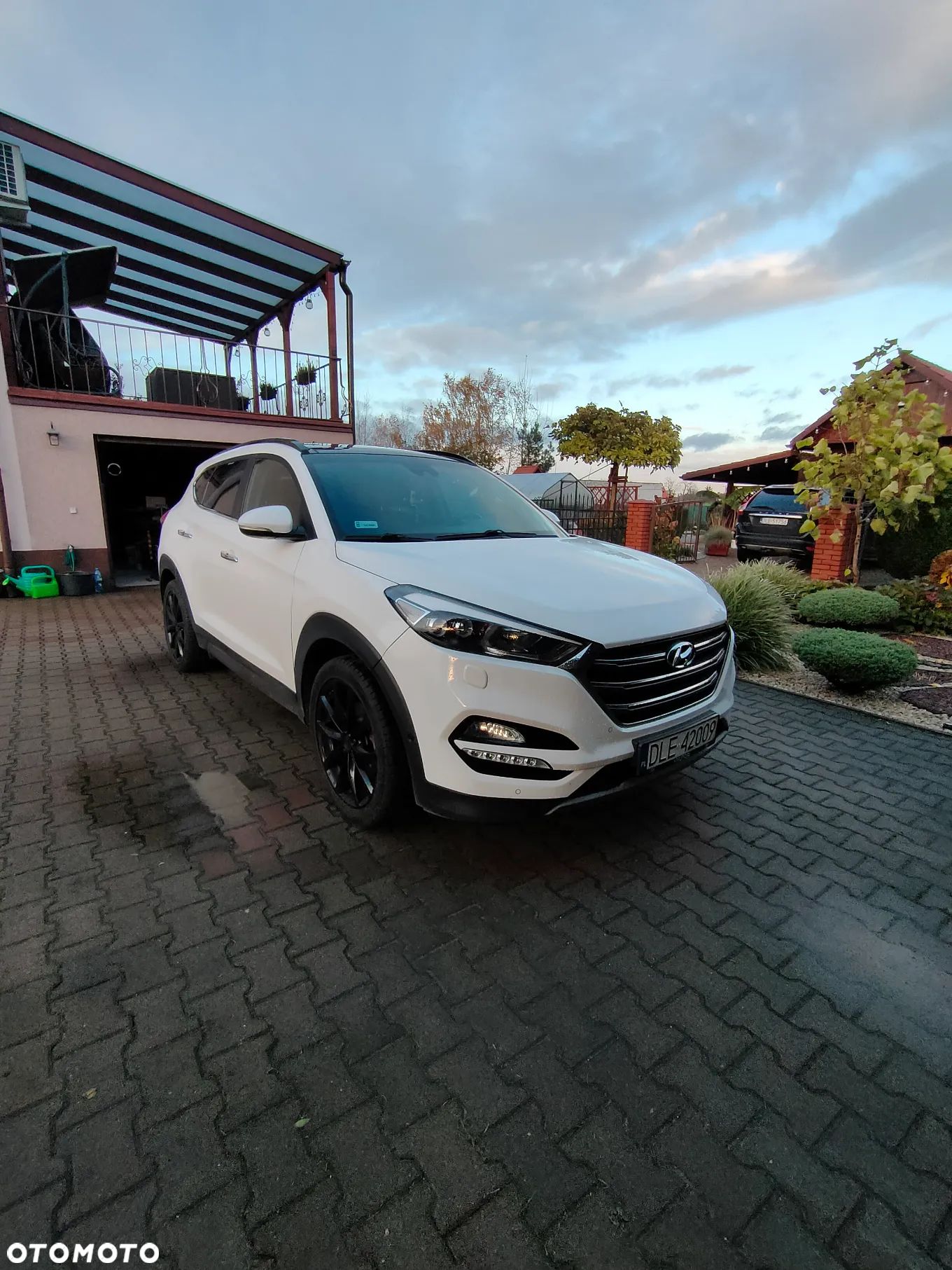 Hyundai Tucson 1.7 CRDI BlueDrive Premium 2WD DCT - 1