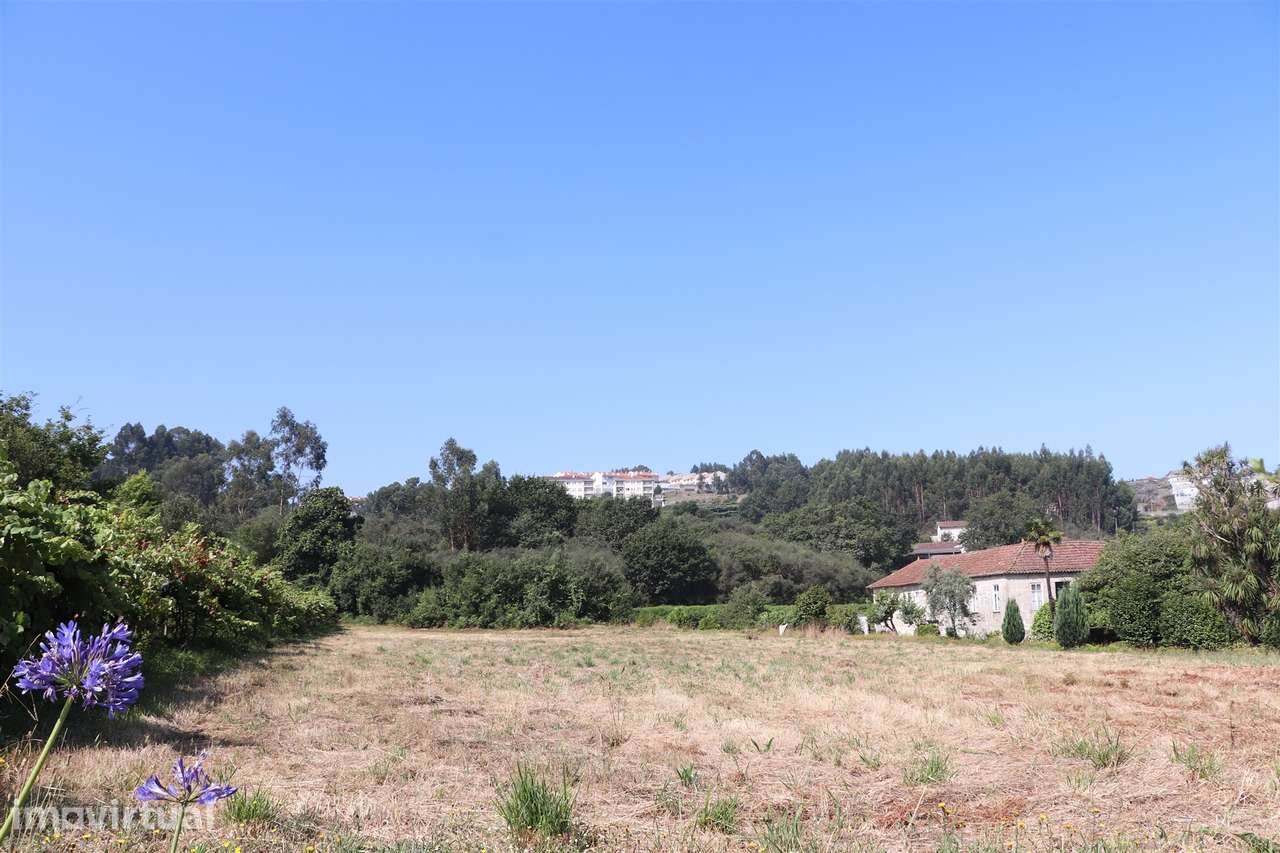 Terreno Para Construção  Venda em Lustosa e Barrosas (Santo Estêvão),L