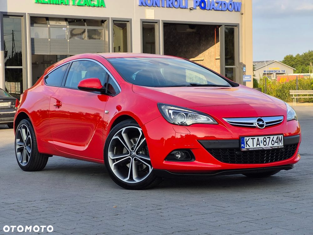 Opel Astra 1.6 Turbo Sport - 1